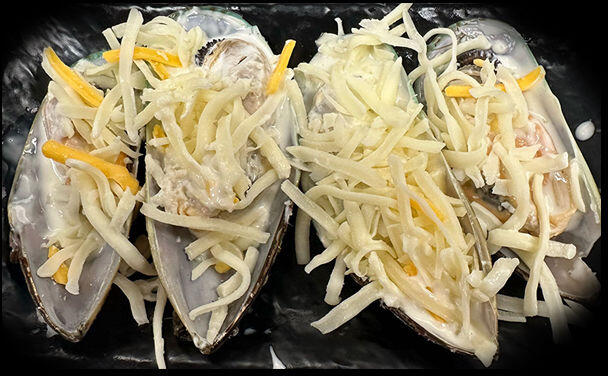 CHEESE MUSSELS
